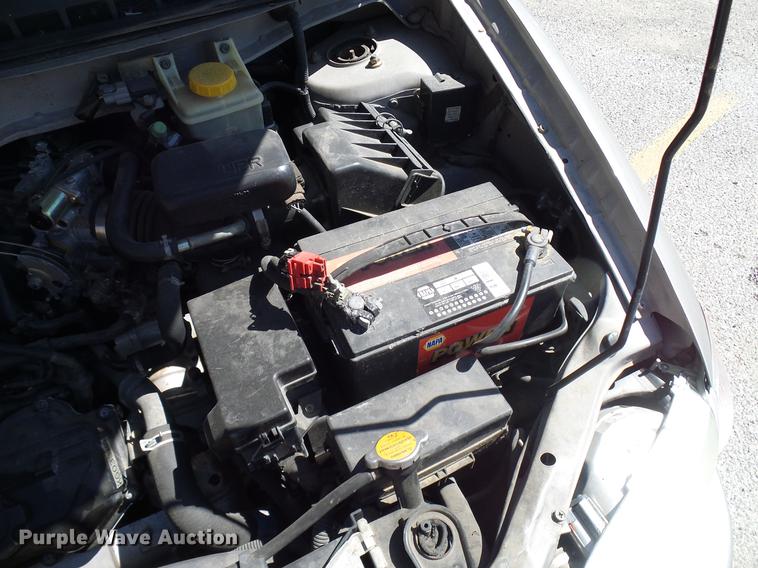 image for item DD8352 2000 Nissan Quest van