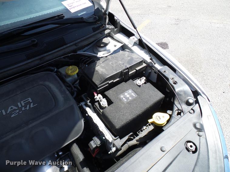 image for item DD8353 2015 Chrysler 200