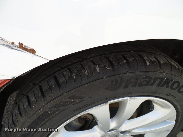 image for item DD8353 2015 Chrysler 200