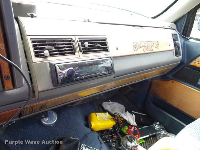 image for item DD8355 1994 Chevrolet Silverado 1500 pickup truck