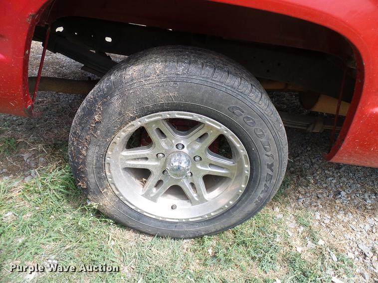 image for item DD8355 1994 Chevrolet Silverado 1500 pickup truck