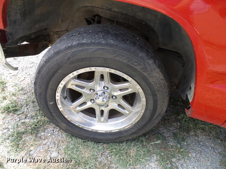 image for item DD8355 1994 Chevrolet Silverado 1500 pickup truck