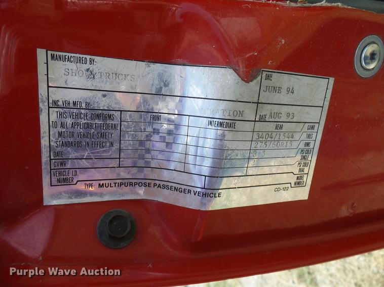 image for item DD8355 1994 Chevrolet Silverado 1500 pickup truck