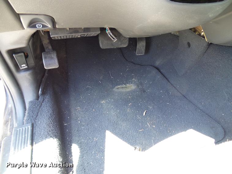 image for item DD8356 2004 Ford Crown Victoria Police Interceptor