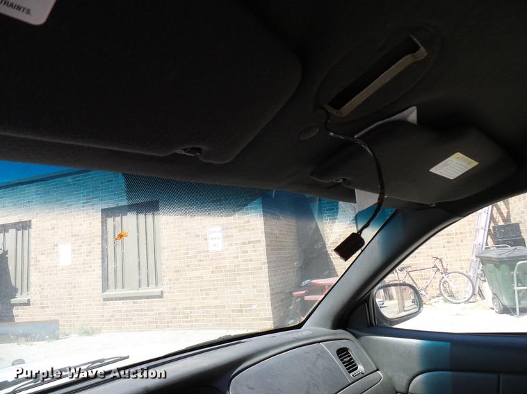 image for item DD8356 2004 Ford Crown Victoria Police Interceptor