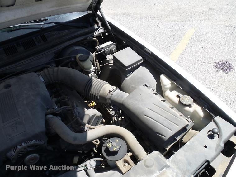 image for item DD8356 2004 Ford Crown Victoria Police Interceptor