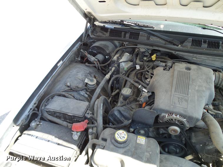 image for item DD8356 2004 Ford Crown Victoria Police Interceptor