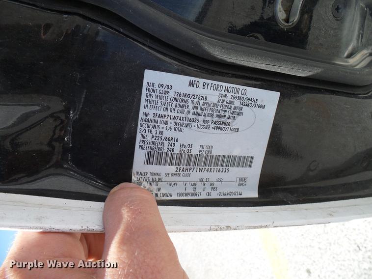 image for item DD8356 2004 Ford Crown Victoria Police Interceptor