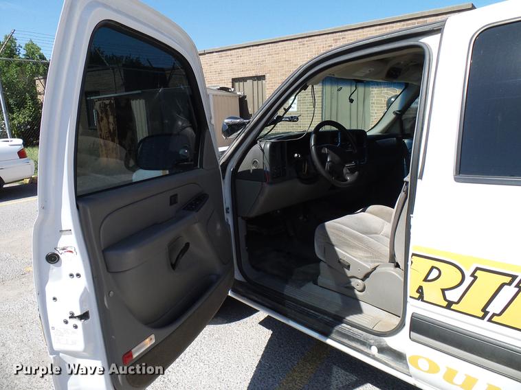 image for item DD8357 2005 Chevrolet Tahoe SUV