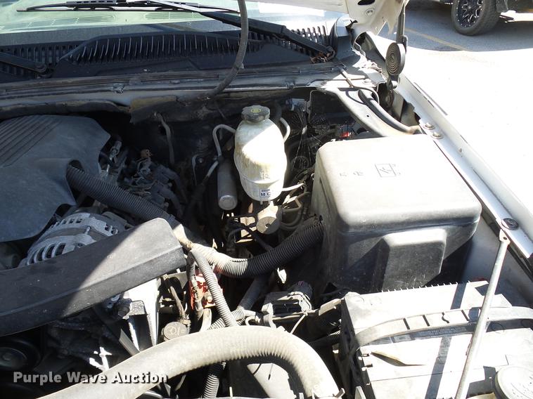 image for item DD8357 2005 Chevrolet Tahoe SUV