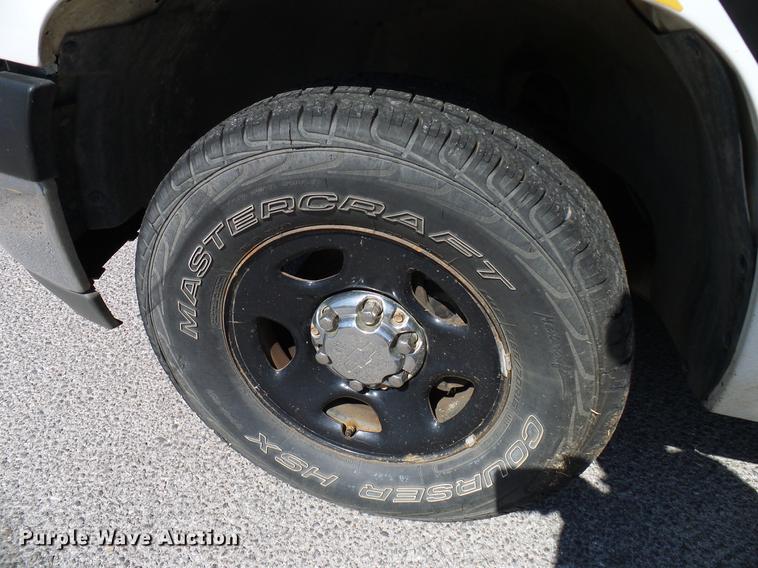 image for item DD8357 2005 Chevrolet Tahoe SUV