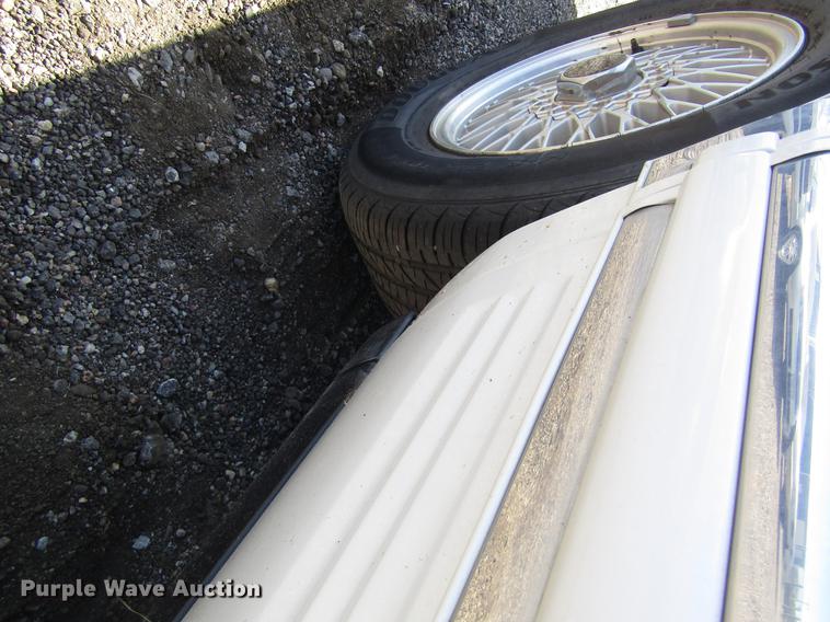 image for item DD8873 1994 Lincoln Town Car