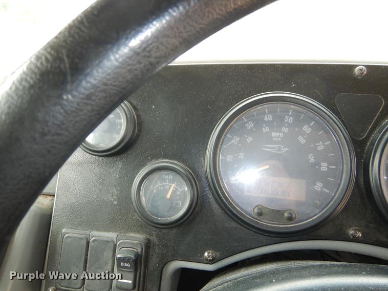 image for item DE1838 2006 Blue Bird Vision school bus