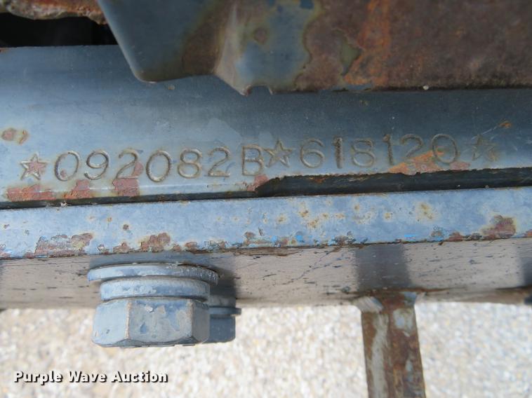 image for item DE6363 New Holland TS100 tractor