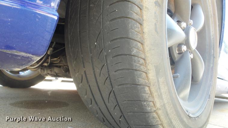 image for item DE7240 2005 Ford Mustang