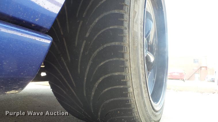 image for item DE7240 2005 Ford Mustang