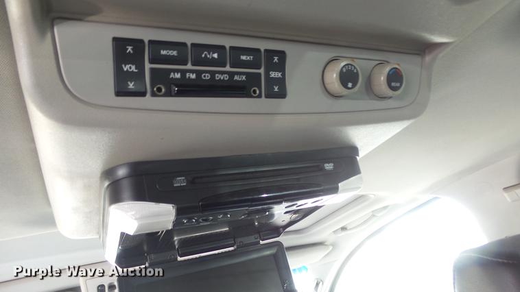 image for item DE7244 2006 Nissan Armada SUV