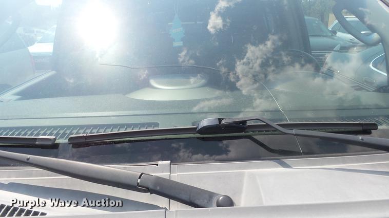 image for item DE7244 2006 Nissan Armada SUV