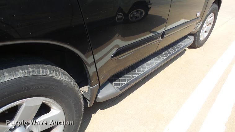 image for item DE7244 2006 Nissan Armada SUV