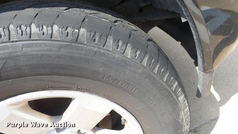 image for item DE7244 2006 Nissan Armada SUV