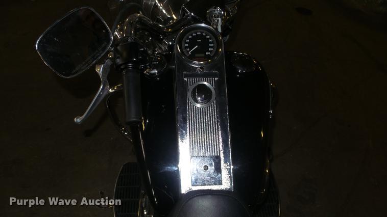 image for item DE7246 2000 Harley Davidson FLHRCI Road King motorcycle