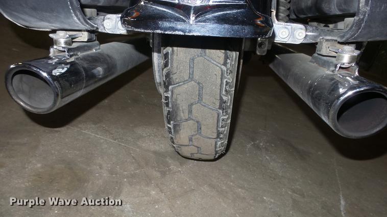 image for item DE7246 2000 Harley Davidson FLHRCI Road King motorcycle