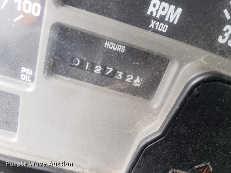 image for item DF2348 2000 International 4900 dump truck