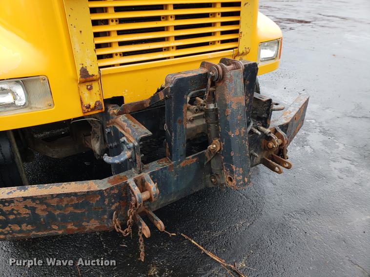 image for item DF2348 2000 International 4900 dump truck