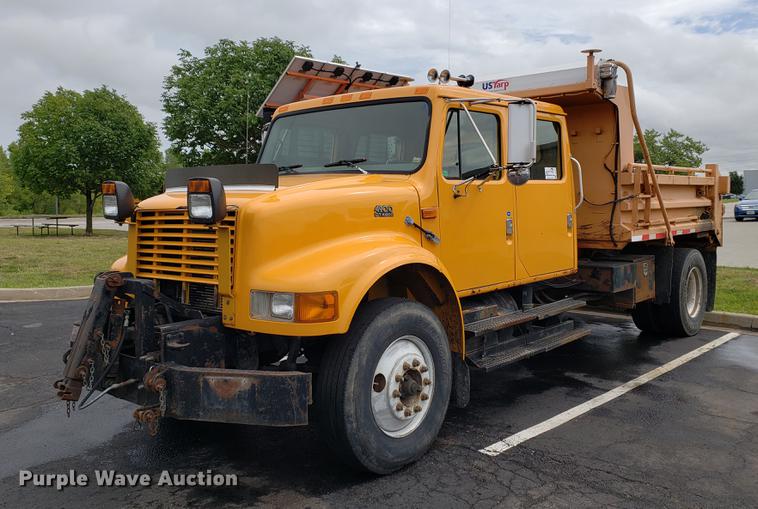 image for item DF2351 2000 International 4900 dump truck
