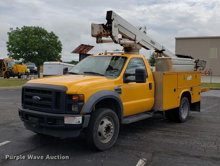 image for item DF2352 2008 Ford F550 bucket truck