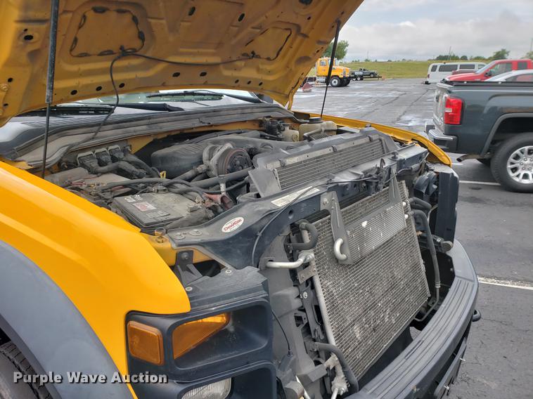 image for item DF2352 2008 Ford F550 bucket truck