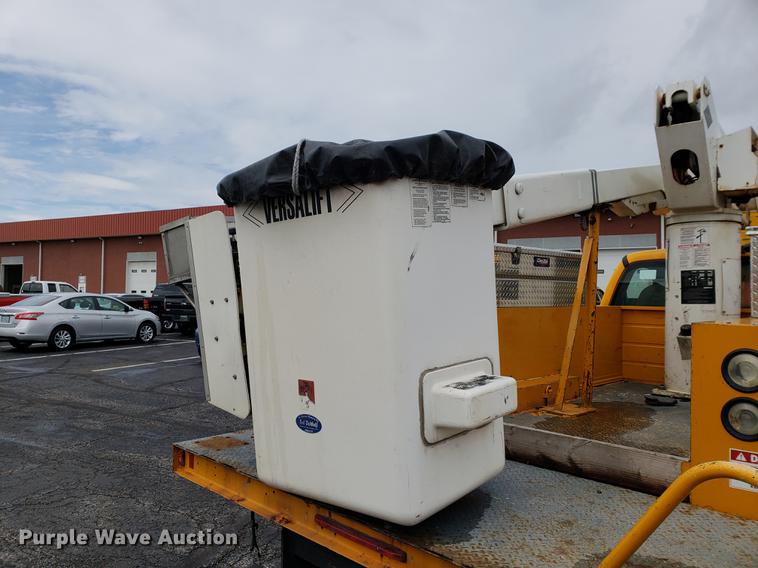 image for item DF2352 2008 Ford F550 bucket truck