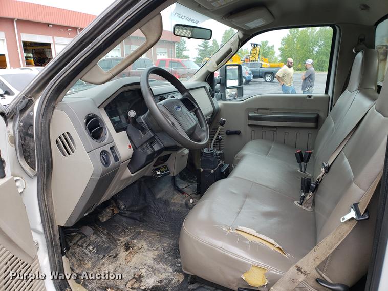 image for item DF2358 2008 Ford F450 Super Duty dump truck