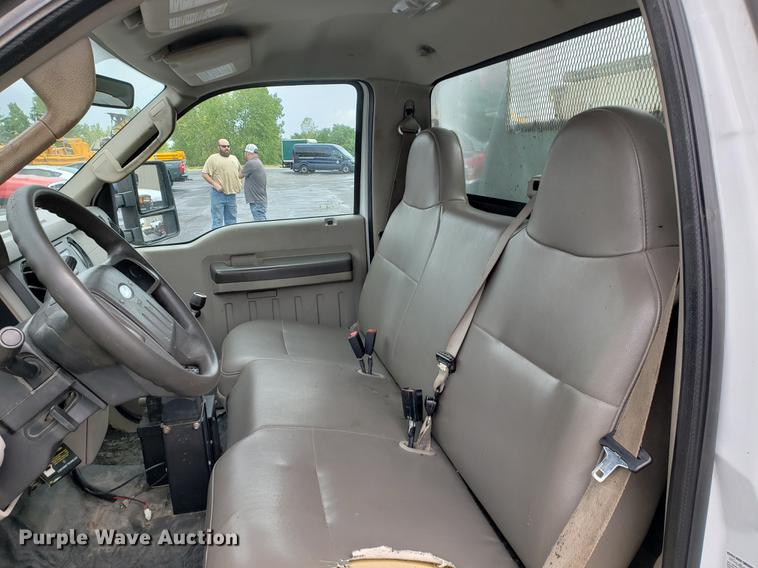 image for item DF2358 2008 Ford F450 Super Duty dump truck