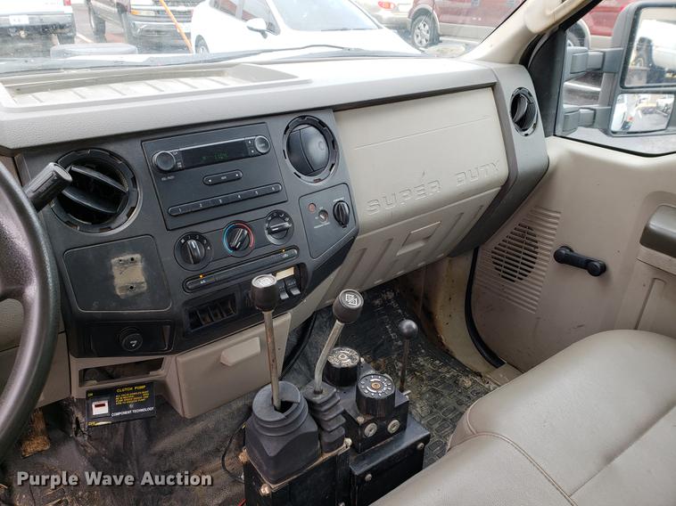 image for item DF2358 2008 Ford F450 Super Duty dump truck