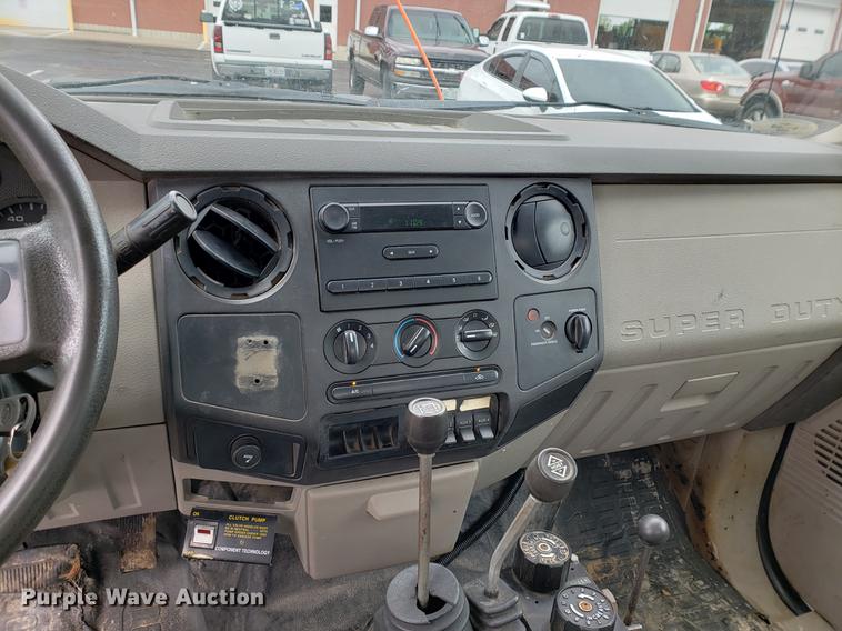 image for item DF2358 2008 Ford F450 Super Duty dump truck