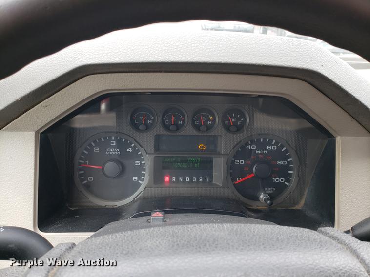 image for item DF2358 2008 Ford F450 Super Duty dump truck