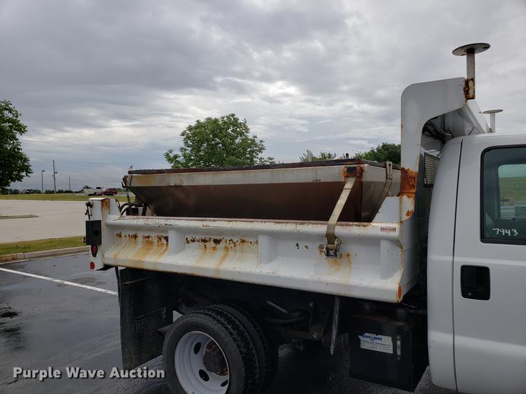 image for item DF2358 2008 Ford F450 Super Duty dump truck