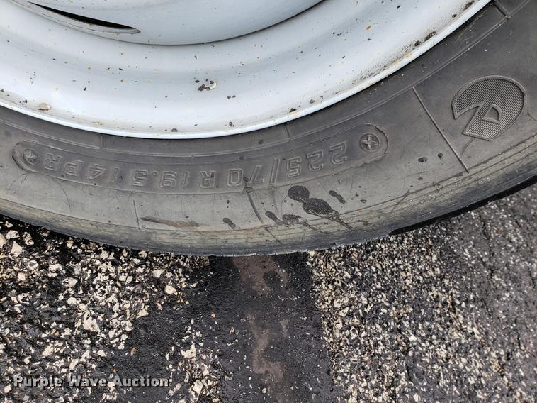 image for item DF2358 2008 Ford F450 Super Duty dump truck