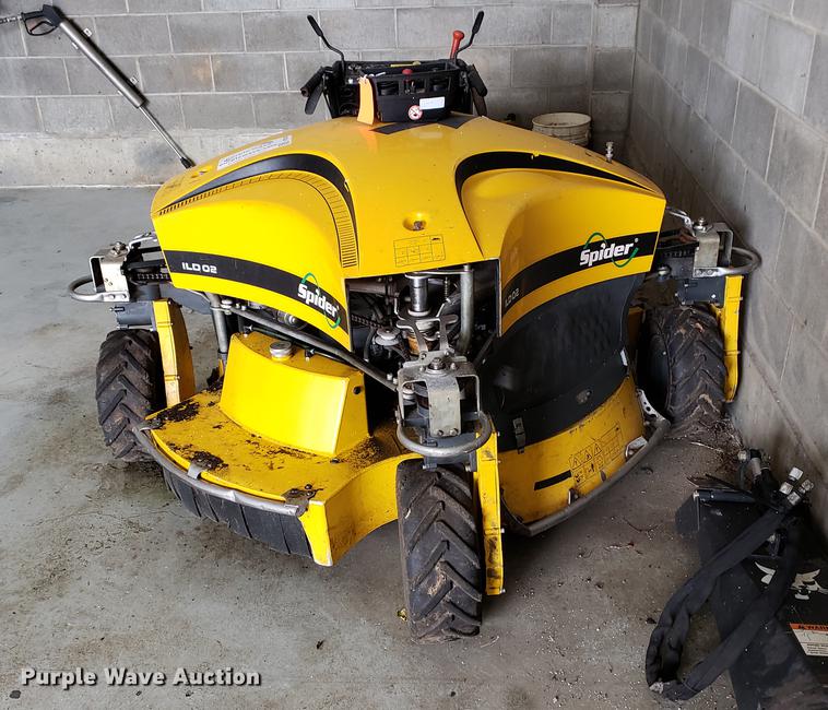 Spider ILD02 slope mower in Lee