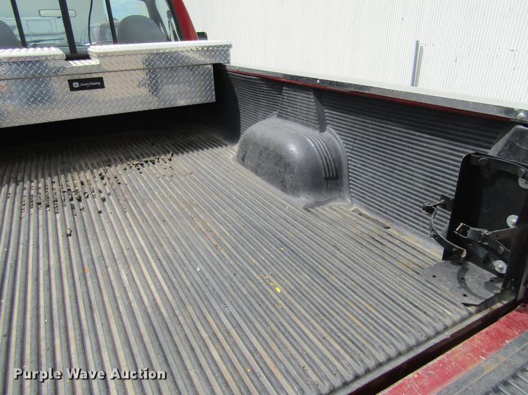 image for item DF3845 1996 Ford F150 pickup truck