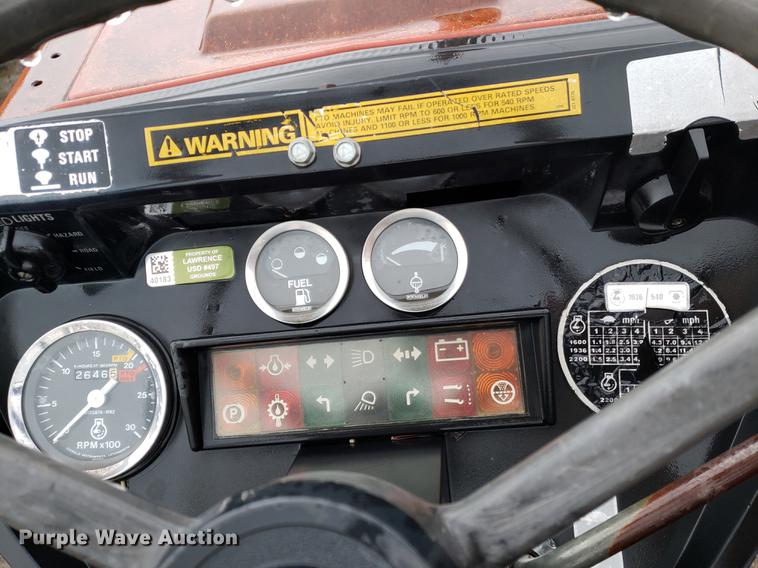 image for item EF9811 Case IH 485 tractor