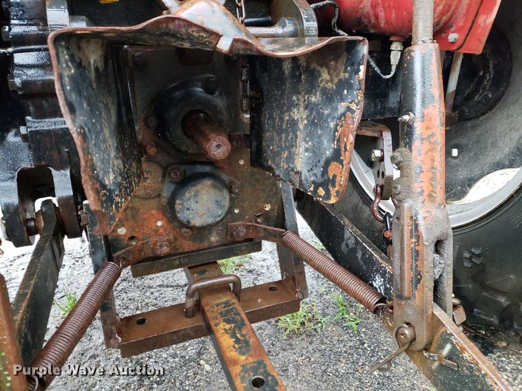 image for item EF9811 Case IH 485 tractor