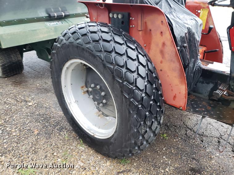 image for item EF9811 Case IH 485 tractor