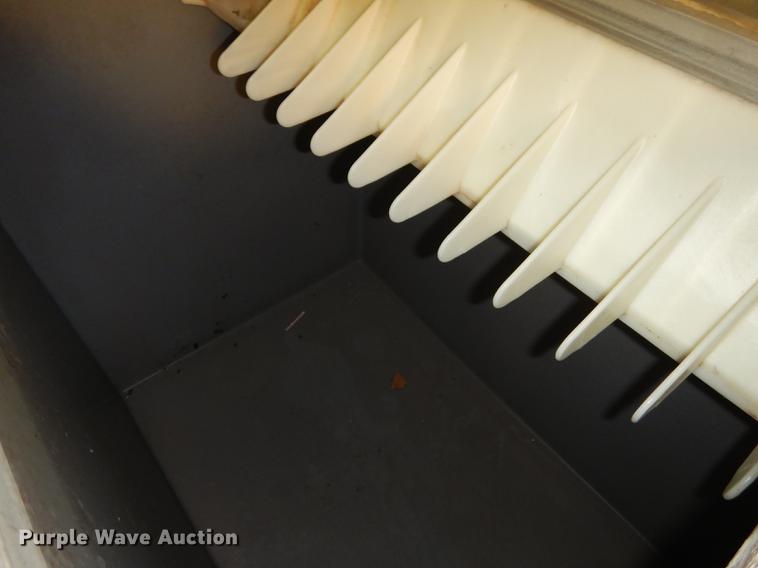 image for item EM9563 Manitowoc S970 ice machine