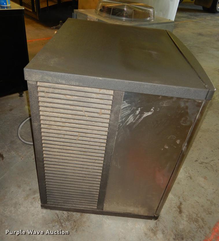 image for item EM9563 Manitowoc S970 ice machine