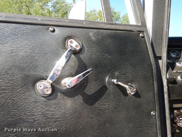 image for item EM9564 1986 Pierce Dash pumper fire truck