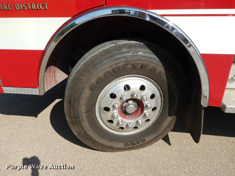 image for item EM9564 1986 Pierce Dash pumper fire truck