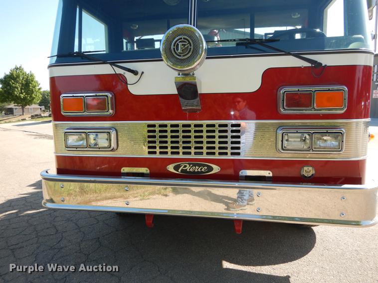 image for item EM9564 1986 Pierce Dash pumper fire truck