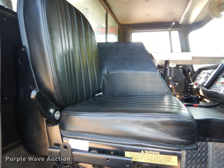 image for item EM9564 1986 Pierce Dash pumper fire truck